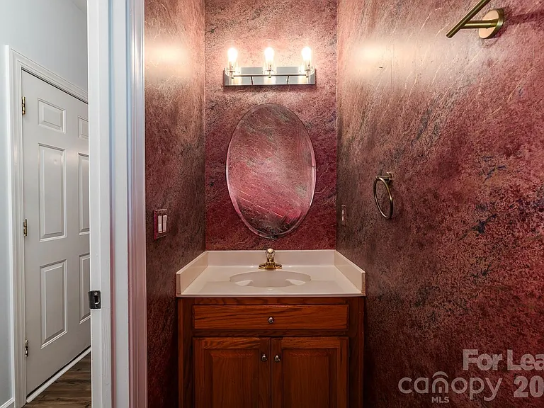 5238 Downing Creek Dr — Photo 8