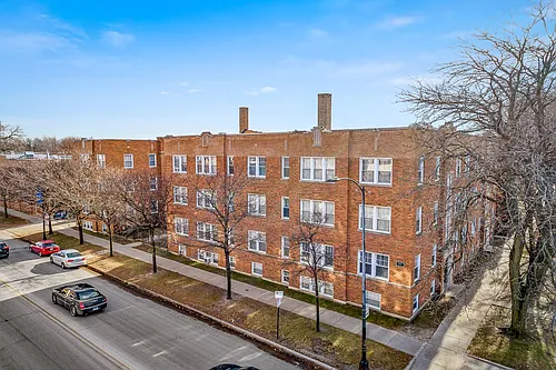 1825-39 W. Foster / 5131-37 N. Wolcott Photo 1
