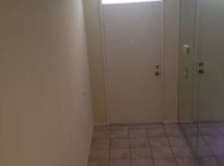 17253 Palisades Cir, Pacific Palisades, CA 90272