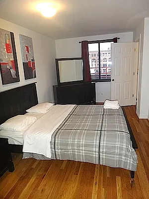 Rented by KVNY Soho | media 47