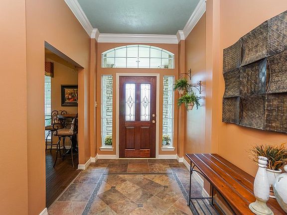 5th image of 6319 Bridlewood Dr