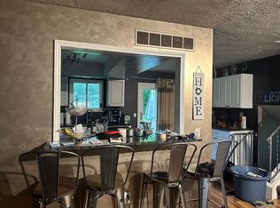 980 Fairledge St, Lake Orion, MI 48362