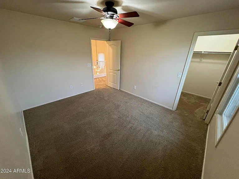 2226 E Bowker St — Photo 20