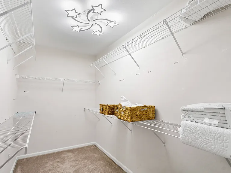 Shadow Pine Dr — Photo 17