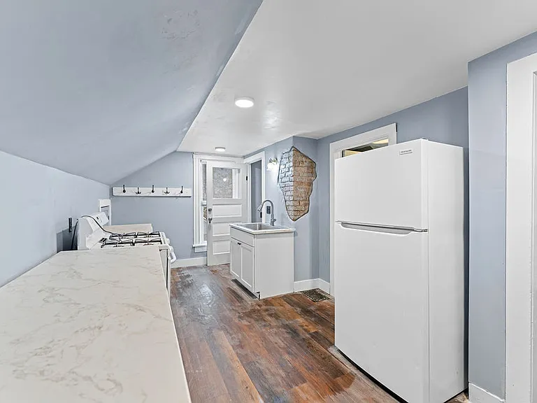 1515 Liberty St #A — Photo 6