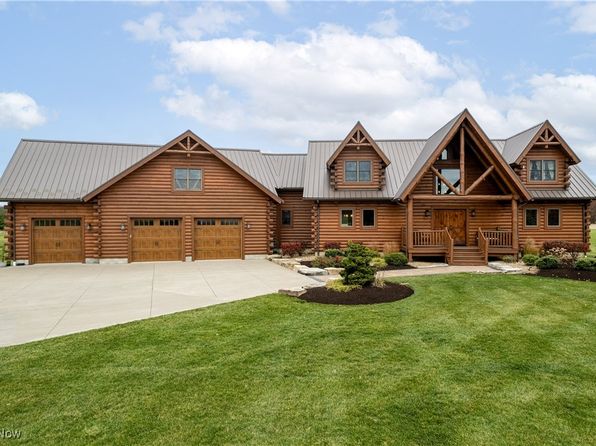 8293 Spencer Lake Rd, Medina, OH 44256
