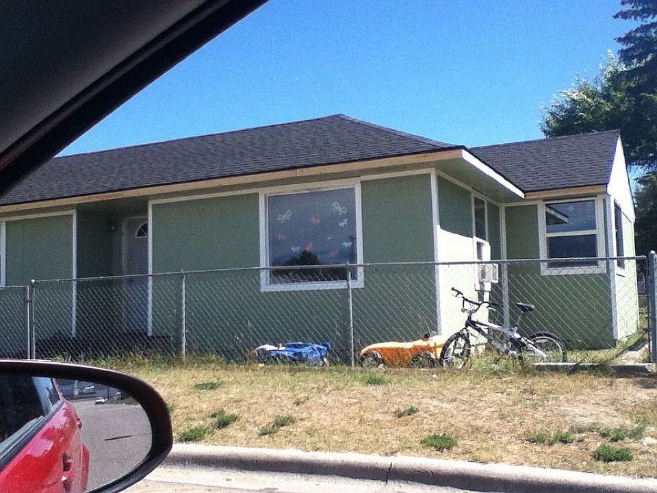 1st image of 125 1st Ave NE