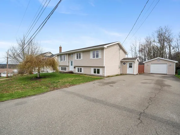 98 Sierra Dr, New Glasgow, NS B2H 6A2