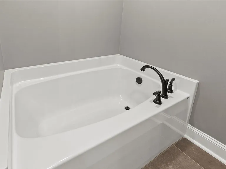 169 Susan Lynn Dr — Photo 18