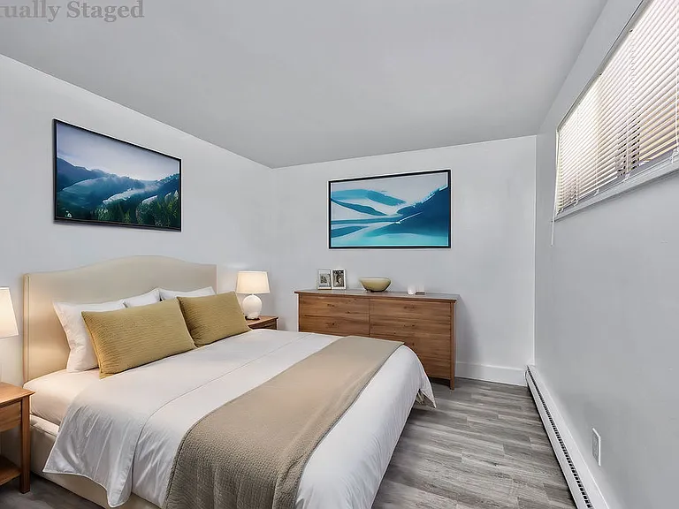 6314 Holbrook Dr — Photo 10