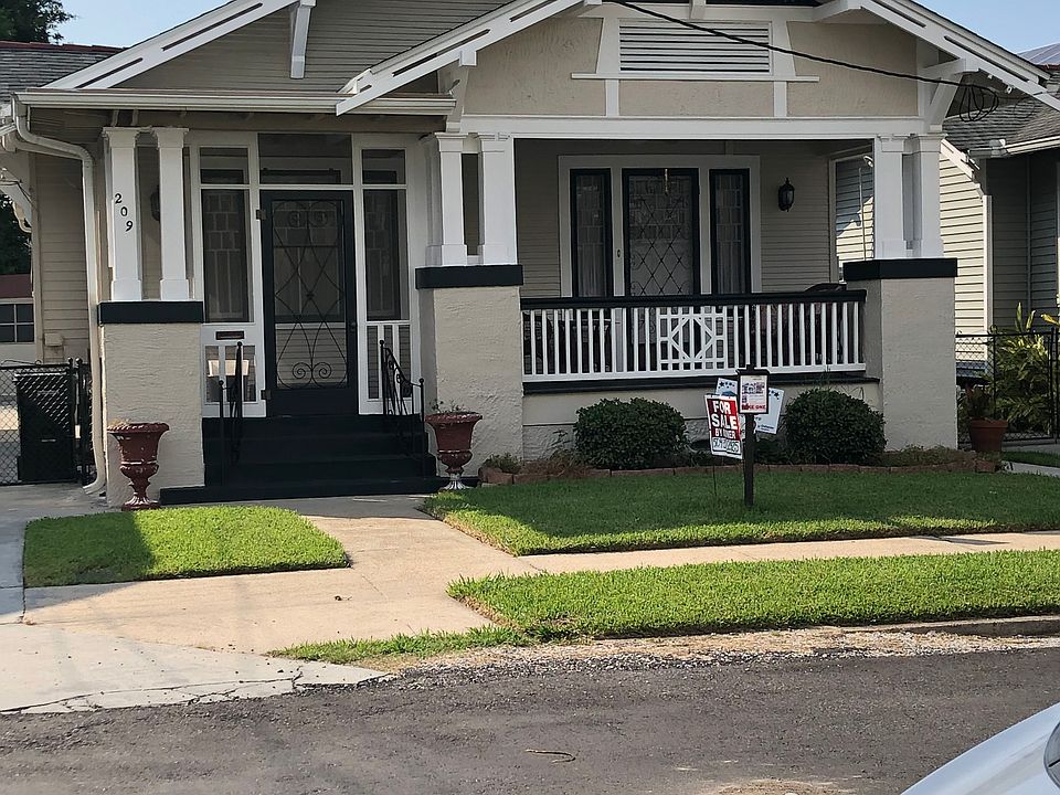 NEW ROOF AND PAINT READY!