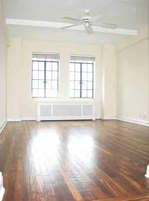 Rented by Segallis Real Estate | media 27