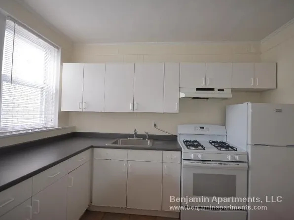518 Cambridge St, Allston, MA