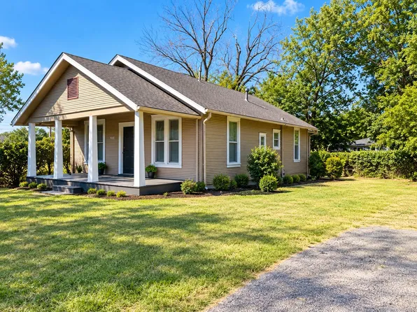 104 N Atlanta St, Owasso, OK 74055
