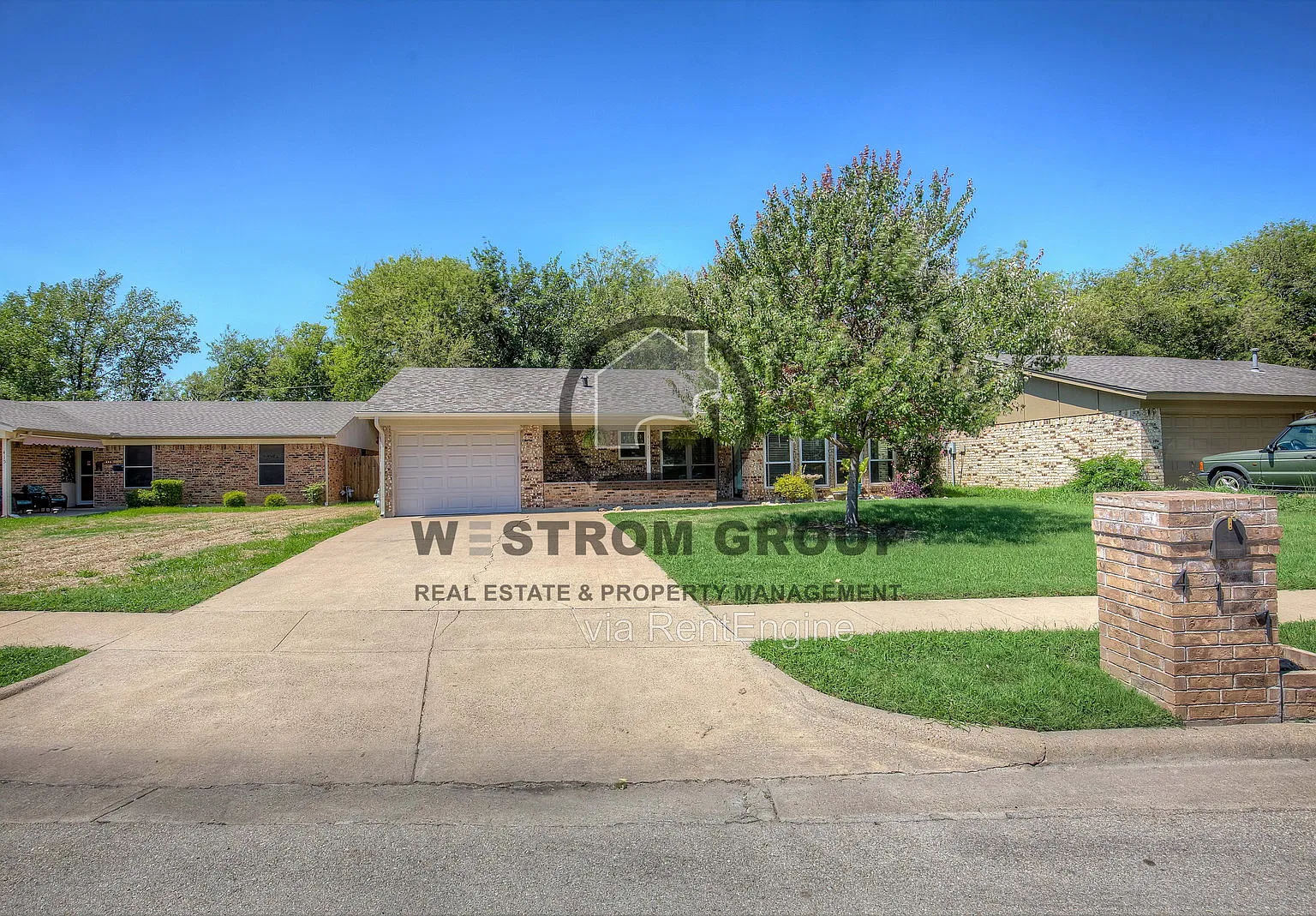 2 bed, 2.0 bath, 1166 sqft, $1,895 — Photo 1