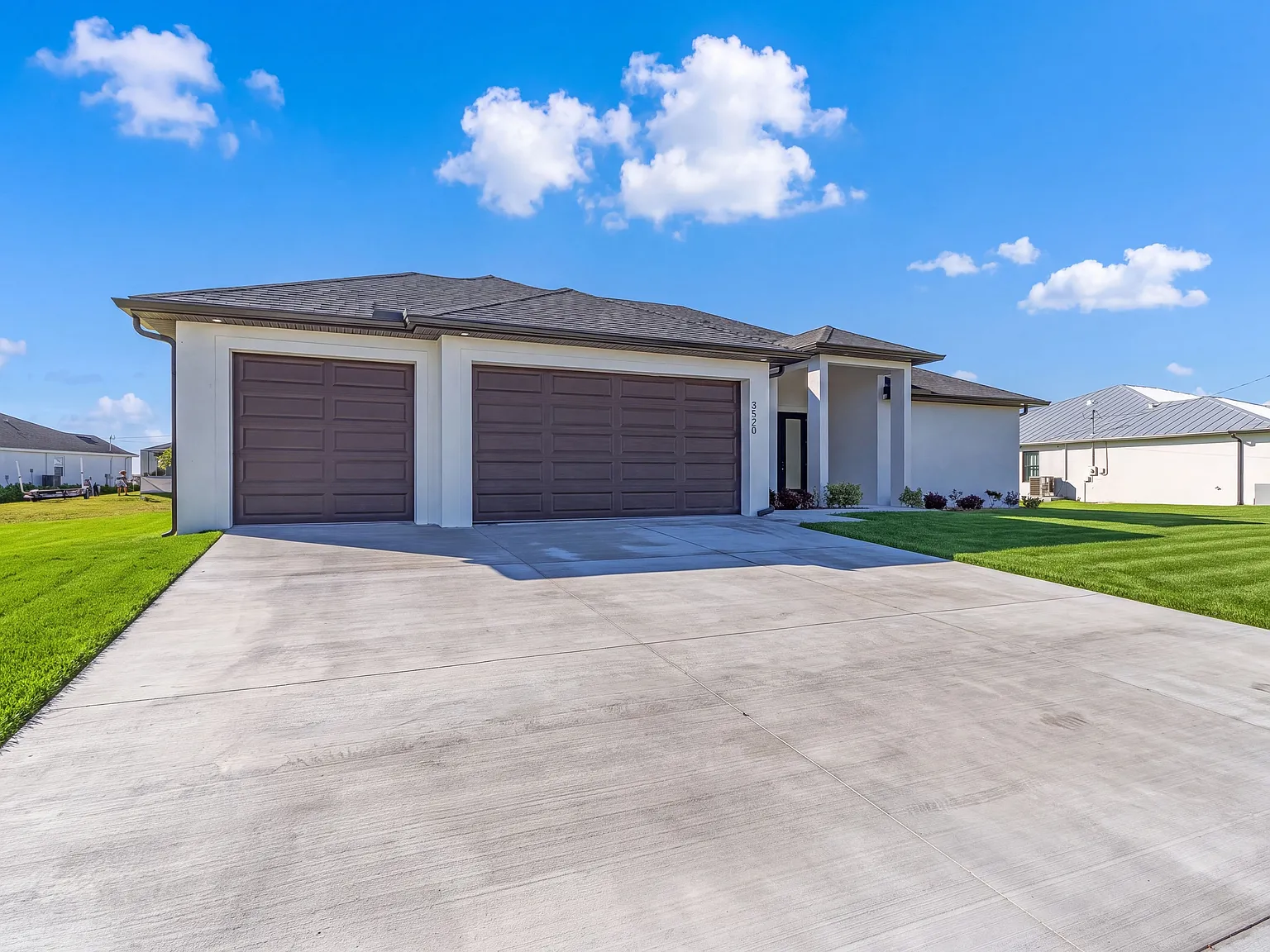 3 bed, 2100 sqft, $2,995 — Photo 4