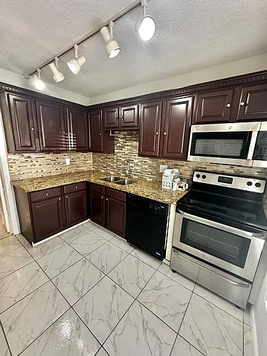 4158 Inverrary Dr #202 Photo 1