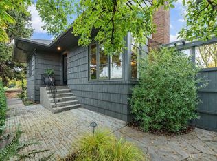 7330 11th Ave NE, Seattle, WA 98115