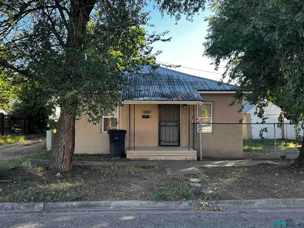 312 8th St, Las Vegas, NM 87701