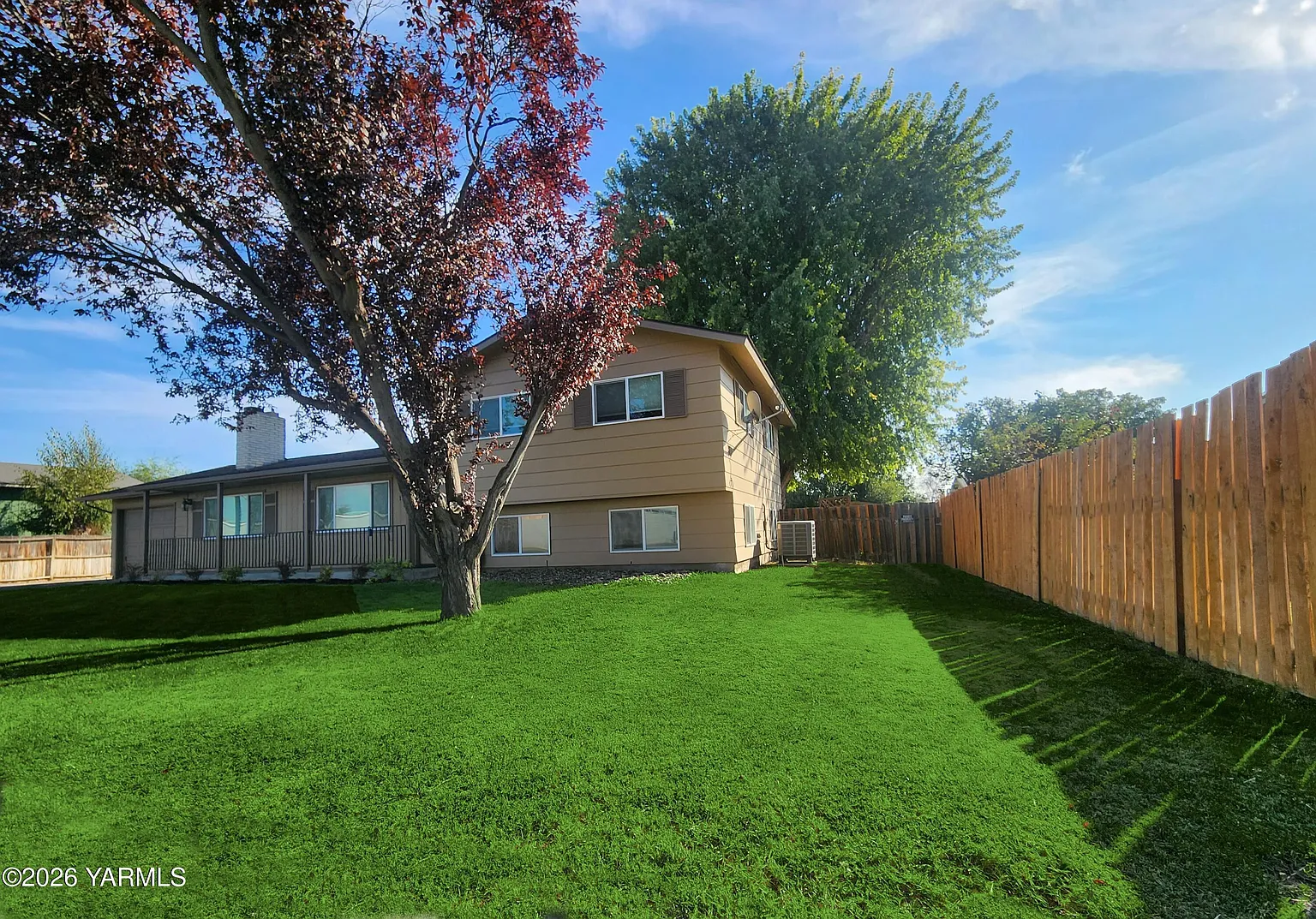 1113 S 72nd Ave photo 1