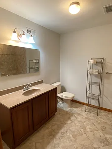 2121 Carpenter St #1 — Photo 30