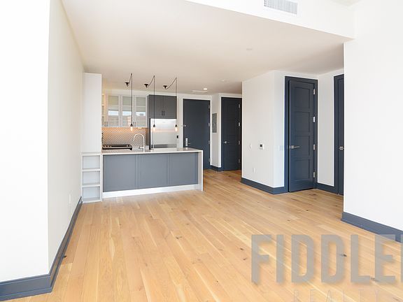 4th image of 10 Montieth St APT 649