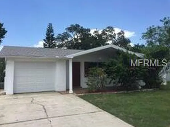 7235 Lincoln Park Ln, Port Richey, FL 34668