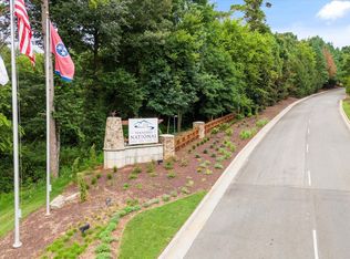 2228 Black Bear Cir, Loudon, TN 37774