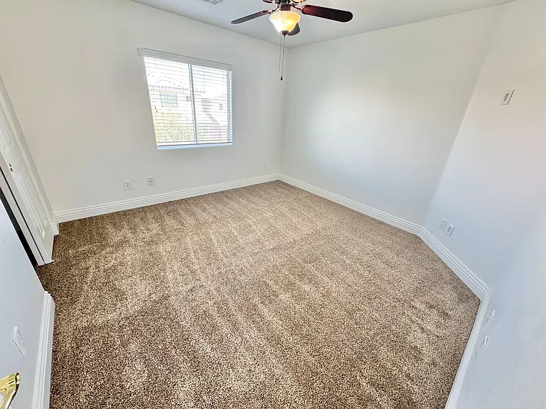 9469 Thatched Sunlight Ct — Photo 11