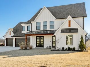 716 W 110th Pl S, Jenks, OK 74037