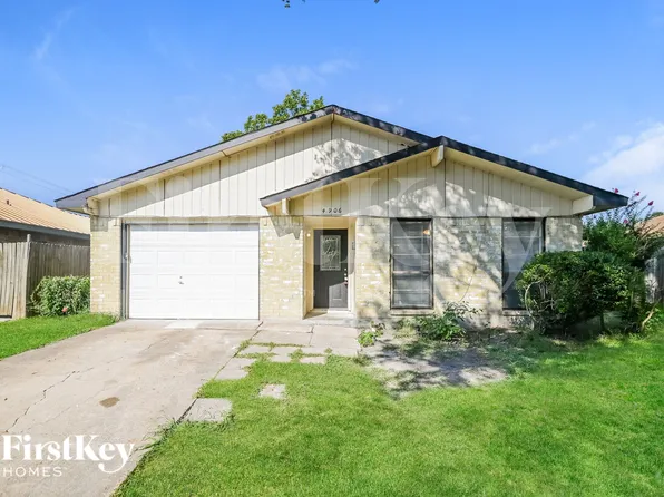 4906 Stagecoach Ln, Garland, TX 75043