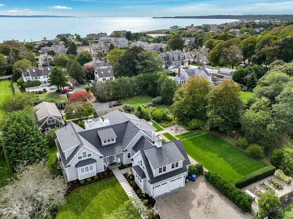 99 Belvidere Road, Falmouth, MA 02540