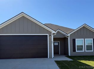 68 Loyal Ln, Durant, OK 74701