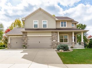3395 Heartleaf Rd, Cedar Rapids, IA 52411
