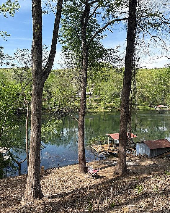 1st image of 451 Ferguson Rd