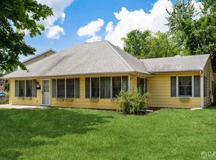 30 Brookville Rd, Edison, NJ 08817