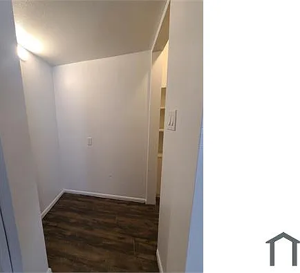 2 bed, 950 sqft, $1,550 — Photo 2