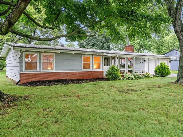 270 W Baker St, Warsaw, IN 46580