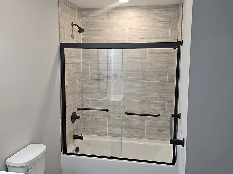 2nd fl Full Bath