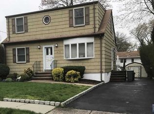26-15 Kipp St #1X, Fair Lawn, NJ 07410