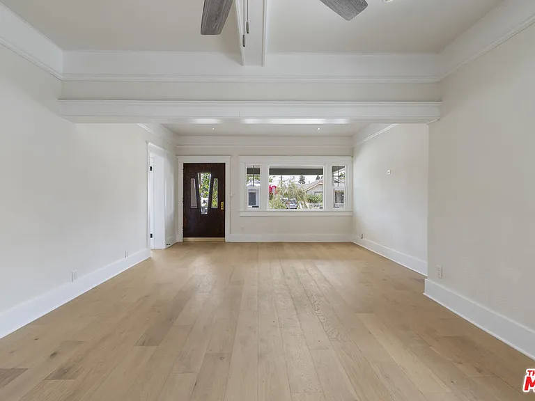 1828 W 41st Pl — Photo 14