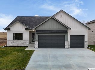 11658 124th Ave, Papillion, NE 68048