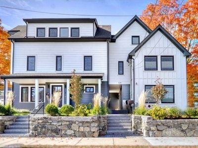 148 Myrtle St #3, Melrose, MA, 02176