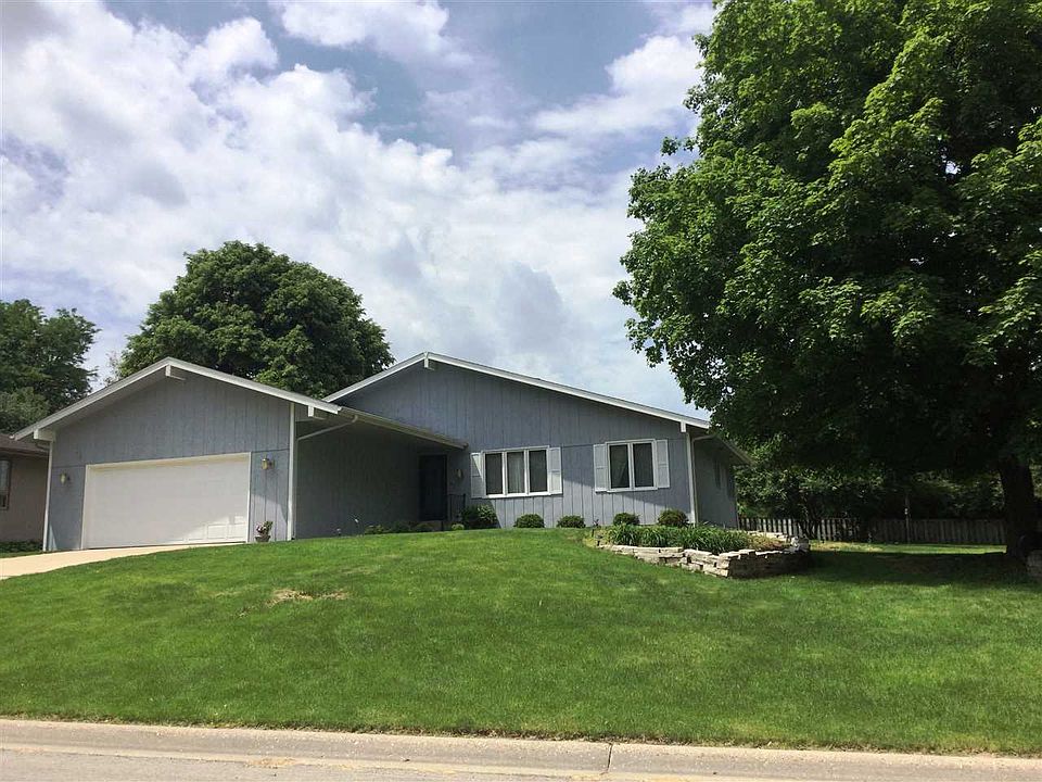 1st image of 2874 Woodhill Dr