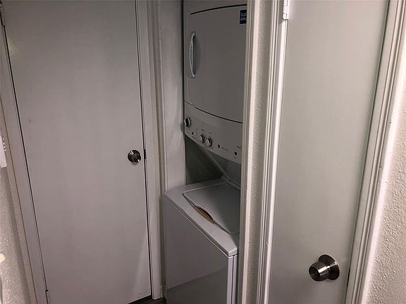 5th image of 12660 Ashford Point Dr APT 719