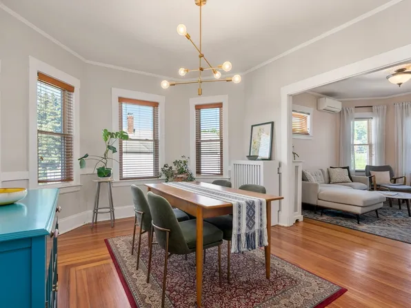 266 Fellsway W #3, Medford, MA 02155