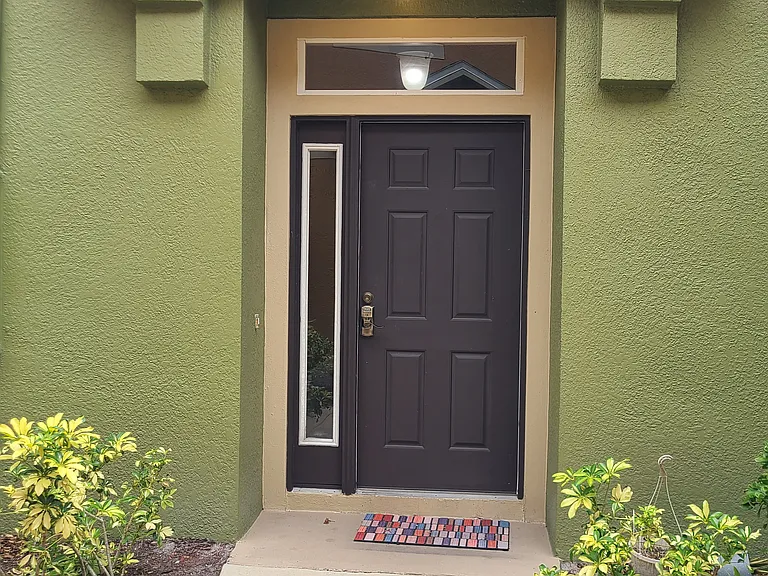 3511 Pine Oak Trl — Photo 3