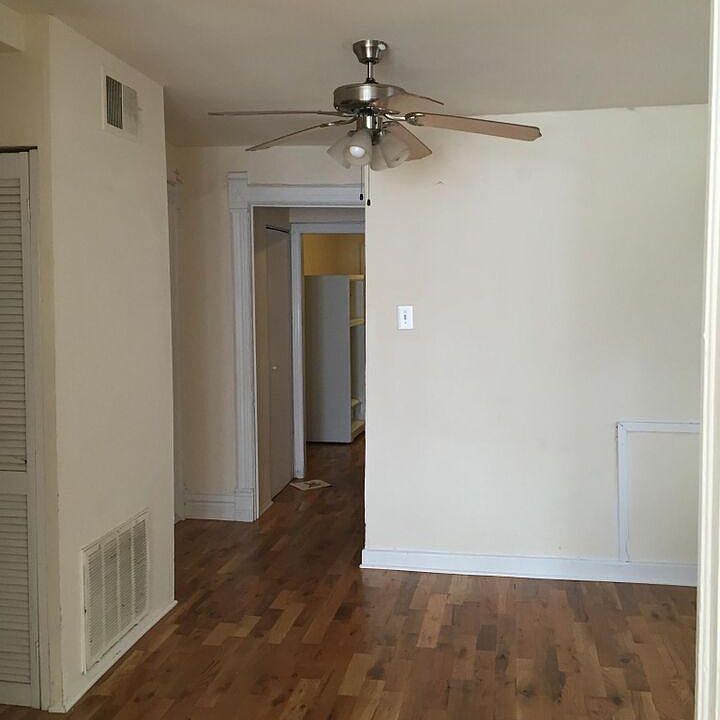 1st image of 1743 N Mozart St #2