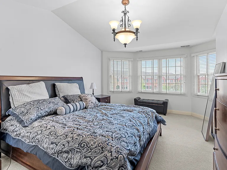 17943 Fountain Cir — Photo 17