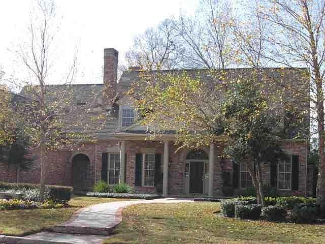 1st image of 1655 Oxford Ct